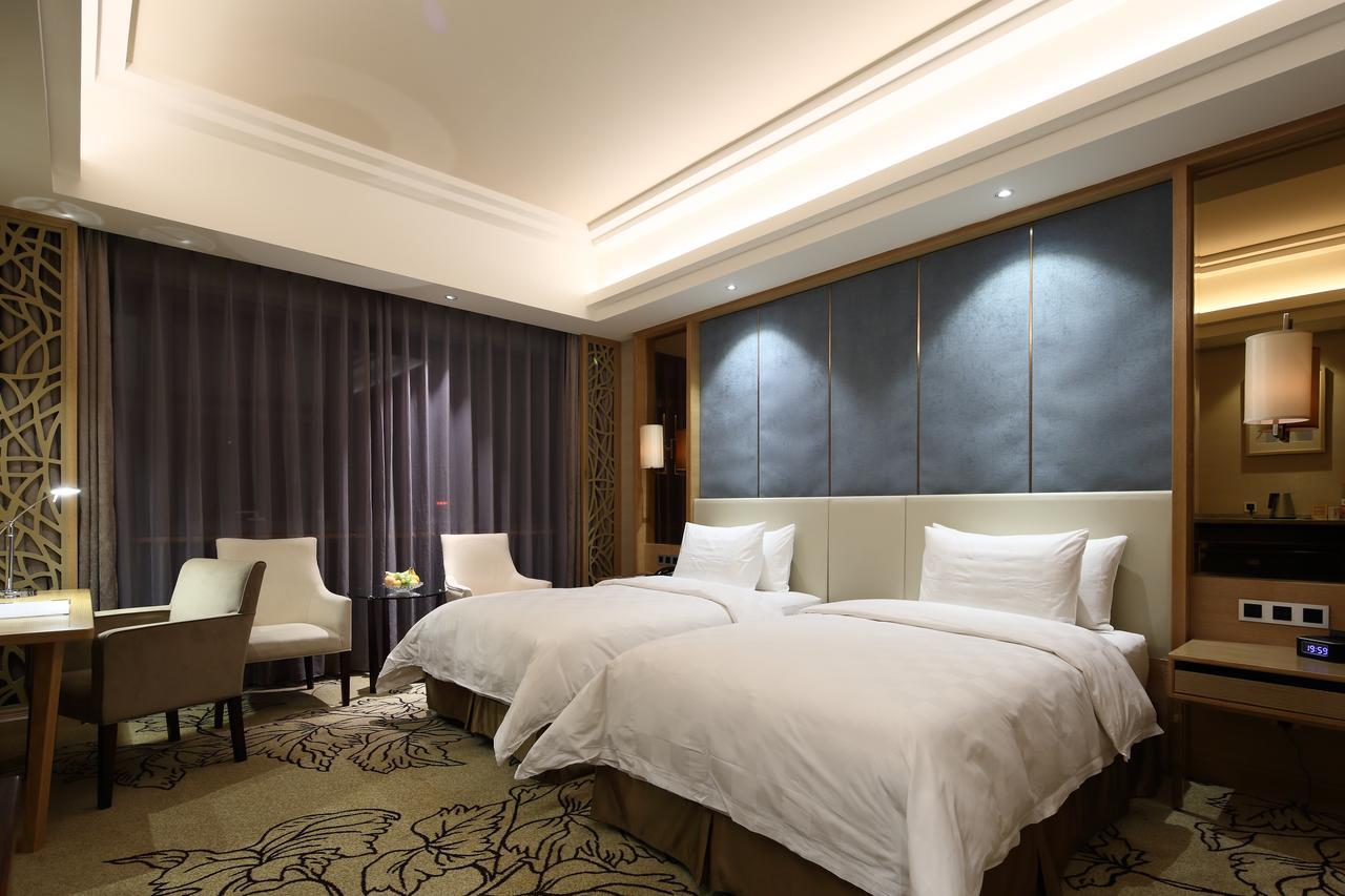 Jinan Luxury Blue Horizon Hotel 外观 照片
